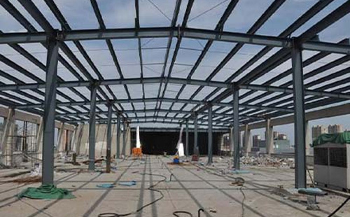 1768967127454616.jpg 玛曲玛曲钢结构安装过程中的关键控制要点与实施建议.jpg